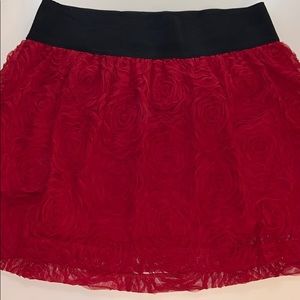 Red floral skirt⭐️